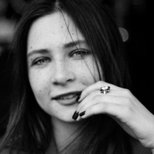 Freelancer Kristina Z. — Ukraina. Specjalizacja — Język angielski, Pisanie artykułów