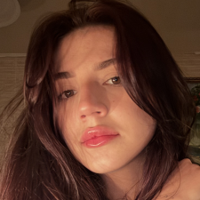 Freelancer Khrystyna S. — Ukraina, Dniepr. Specjalizacja — Opracowanie prezentacji, Copywriting
