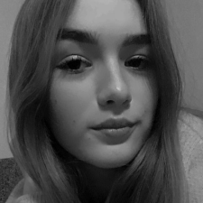 Freelancer Kristina P. — Ukraine, Kyiv. Core skill — Tuition, Copywriting