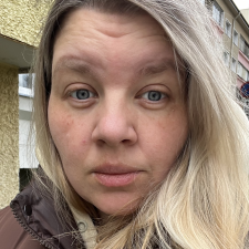 Freelancer Ksenia J. — Estonia, Tallin. Specjalizacja — Praca z klientami, Tłumaczenie tekstów