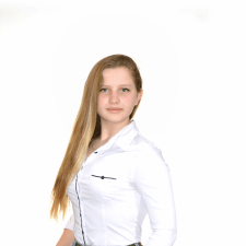 Freelancer Anna V. — Ukraine, Dnepr. Specialization — Information Gathering, Software, Website & Game Localization