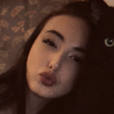 Freelancer Lylyia R. — Czechy, Większość miast. Specjalizacja — Tłumaczenie tekstów