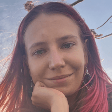 Freelancer Olesia P. — Ukraina, Charków. Specjalizacja — Copywriting, Pisanie artykułów