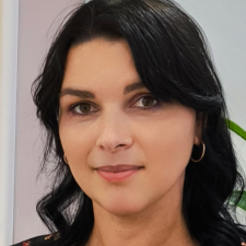 Фрилансер Люся Ч. — Украина, Тальное. Специализация — Стихи, песни, проза, Фотосъемка