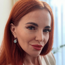 Freelancer Larysa B. — Netherlands, Kampen. Core skill — Social Media Marketing (SMM), Web Design