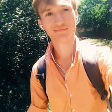 Freelancer Aleks M. — Ukraina, Charków. Specjalizacja — Pisanie artykułów, Transkrypcja nagrań