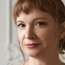 Freelancer Lyudmila L. — Ukraina, Charków. Specjalizacja — Projektowanie dla poligrafii, Obróbka zdjęć
