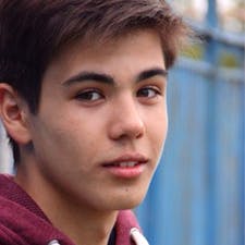 Freelancer Artem P. — Ukraina, Kijów. Specjalizacja — Programowanie stron internetowych, Układ HTML i CSS