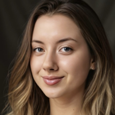 Freelancer Cristina M. — Mołdawia, Nowe Anany. Specjalizacja — Praca z klientami, Język angielski