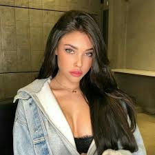Freelancer Maria Alves N. — Brazylia. Specjalizacja — Kryptowaluty i blockchain, Programowanie stron internetowych
