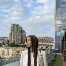 Freelancer Masha Y. — Polska, Warszawa. Specjalizacja — Język angielski, Tłumaczenie tekstów