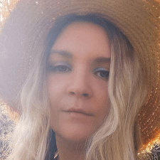 Freelancer Maryna D. — Ukraina, Kijów. Specjalizacja — Ilustracje i rysunki, Praca z klientami