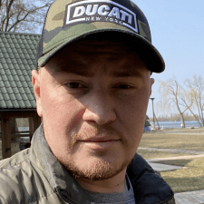 Заказчик Максим М. — Украина, Киев.