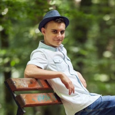 Zleceniodawca Aleksey S. — Ukraina, Kijów.