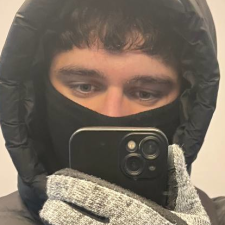 Freelancer Nazar B. — Ukraina, Łuck. Specjalizacja — Tłumaczenie tekstów, Edycja i korekta tekstu
