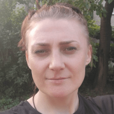 Freelancer Nadiia S. — Ukraine, Kharkiv. Core skill — Customer Support, Text Translation