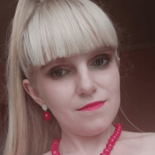 Freelancer Nadiia C. — Ukraina, Czerniowce. Specjalizacja — Copywriting, Pisanie scenariuszy