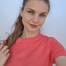 Freelancer Nadiia K. — Ukraina, Dniepr. Specjalizacja — Copywriting, Pisanie artykułów