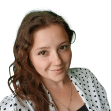Freelancer Nadiia K. — Ukraine. Core skill — Illustrations & Drawings, Customer Support