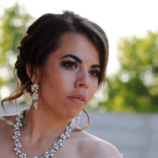 Freelancer Nataliia K. — Ukraina, Lwów. Specjalizacja — Projektowanie stron w mediach społecznościowych, Obróbka zdjęć