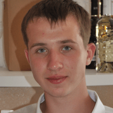 Freelancer Nazar S. — Ukraina. Specjalizacja — Copywriting, Przepisywanie tekstów (rewright)