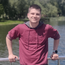 Freelancer Roman S. — Ukraine, Kyiv. Core skill — Web Programming, System & Network Administration