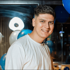 Freelancer Nikita H. — Ukraine, Odessa. Specialization — Audio & Video Editing, AI Art