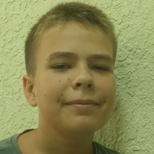 Nikita Mnoholitnii