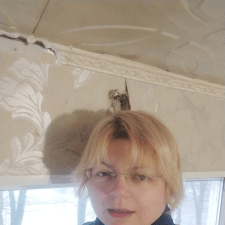 Freelancer Oksana B. — Ukraina, Dniepr. Specjalizacja — Tłumaczenie tekstów, AI tekst