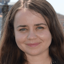 Freelancer Oksana F. — Ukraine. Core skill — Business Card Design, Copywriting