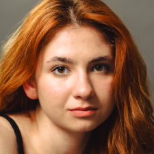 Freelancer Olga T. — Ukraine, Kyiv. Core skill — Social Media Page Design, Banners