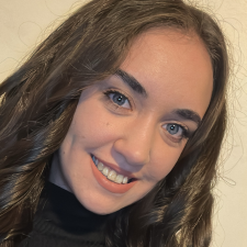 Freelancer Oleksandra O. — Ukraine, Volnogorsk. Core skill — HTML & CSS