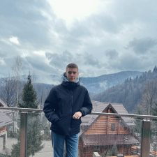 Freelancer Oleksii S. — Ukraine, Kyiv. Core skill — AI & Machine Learning, Cryptocurrency & Blockchain