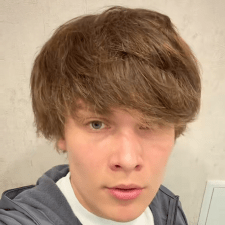 Freelancer Oleksii B. — Ukraine, Rovno. Core skill — AI Art, Content Management