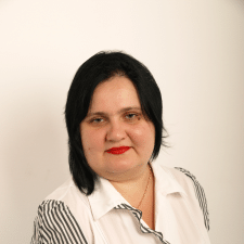 Freelancer Olena B. — Ukraina, Kijów. Specjalizacja — Układ HTML i CSS, Przepisywanie tekstów (rewright)