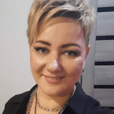 Freelancer Olena M. — Ukraine, Kharkiv. Core skill — Text Editing & Proofreading, Website Maintenance