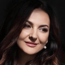Olena Konvisar