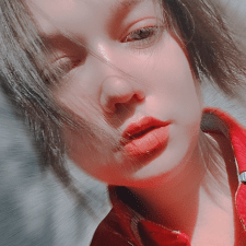 Freelancer Olena B. — Ukraine, Pershotravensk. Core skill — Interface Design (UI/UX)