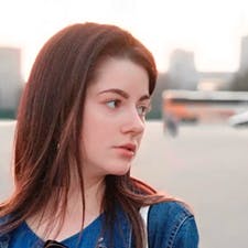 Freelancer Olga I. — Ukraina, Charków. Specjalizacja — Menedżer treści, Projektowanie dla poligrafii