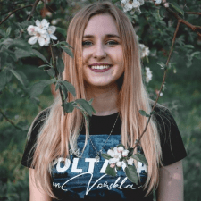 Фрилансер Ольга Л. — Украина, Полтава. Специализация — Написание статей, Продвижение в социальных сетях (SMM)