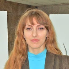 Freelancer Olga Y. — Ukraina, Kijów. Specjalizacja — Pisanie artykułów, Tłumaczenie tekstów