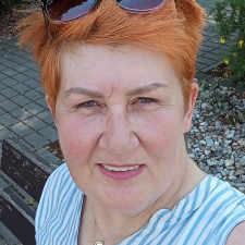 Olena Ovcharenko