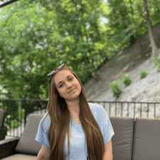 Freelancer Olga M. — Ukraine, Kyiv. Core skill — Infographics, Vector Graphics