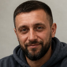 Freelancer Oleksandr L. — Ukraina, Kijów. Specjalizacja — AI i uczenie maszynowe, Python
