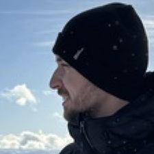 Freelancer Pavlo B. — Ukraine, Lvov. Core skill — Text Translation