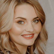 Freelancer Marina S. — Ukraina, Czernihów. Specjalizacja — Tłumaczenie tekstów