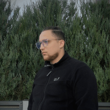 Freelancer Serhii D. — Ukraina, Równe. Specjalizacja — Aplikacje desktopowe, Projektowanie aplikacji mobilnych