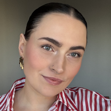 Freelancer Anya R. — Ukraine, Kyiv. Core skill — Audio & Video Editing, Presentations