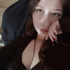 Фрилансер Arina K. — Украина, Днепр. Специализация — Полиграфический дизайн, Логотипы