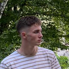 Freelancer Roman K. — Ukraine, Vinnytsia. Core skill — AI & Machine Learning